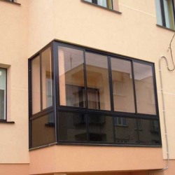Sliding systems non-insulated