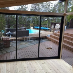Sliding systems non-insulated