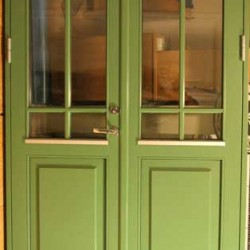 D56 entrance doors